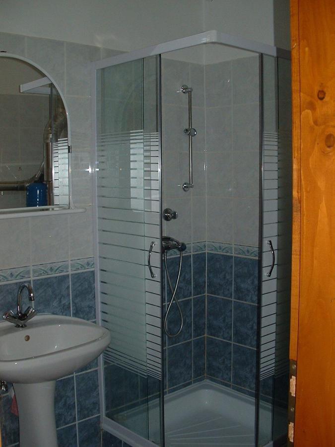 Apartmanhaz Cedrus 8 잘라카로쉬 객실 사진